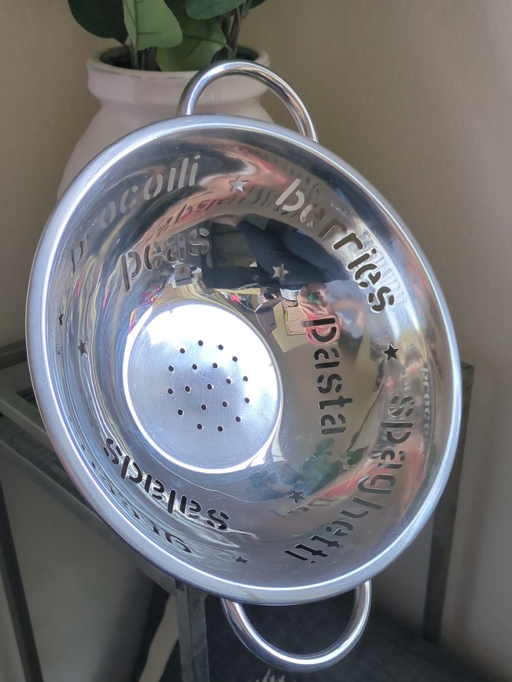 Metal Collander